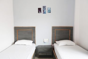 79861677-160E-418B-A666-7886BC462B6A_1_105_c